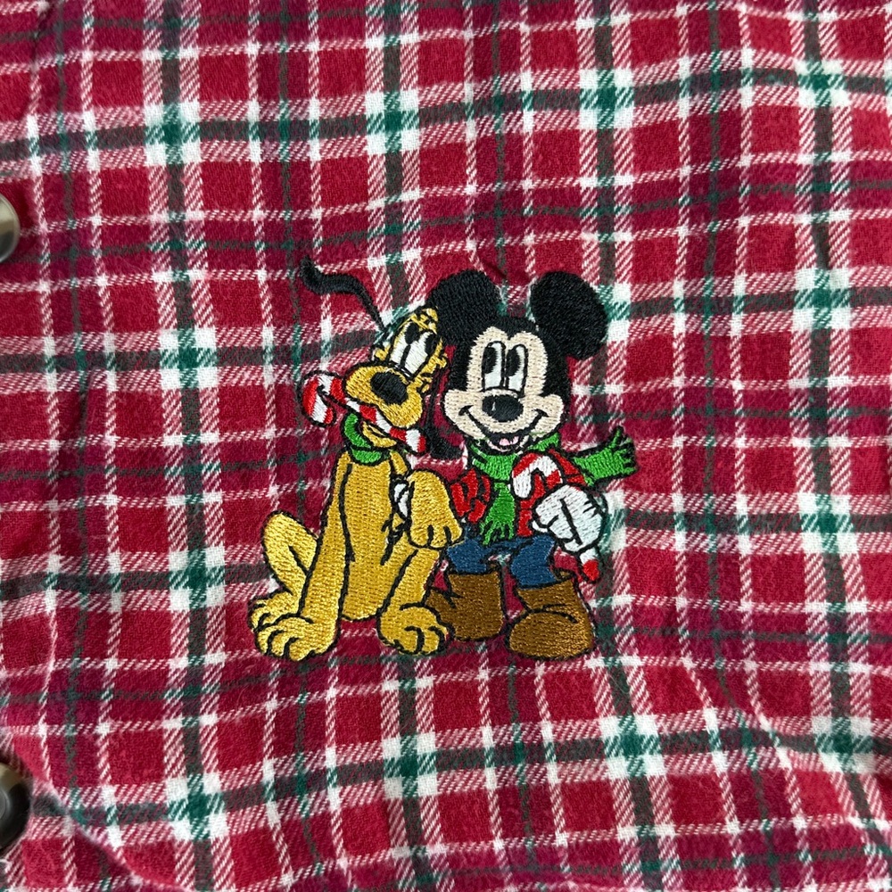 Disney Plaid Button Up Christmas PJ Shirt Mens L Daddy Embroidered Mickey Pluto - Picture 2 of 8